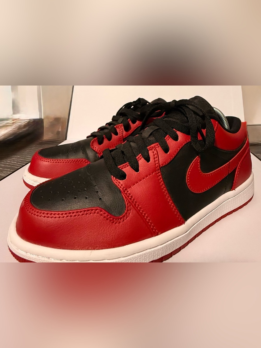 Nike Men’s Low-Top Red and Black Leather Sneakers